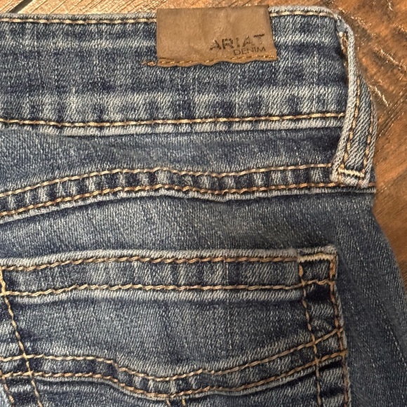 Ariat Jeans Denim Women 25L Trouser Boot Leg Raw Frayed Hem Light Perfect Rise - Picture 16 of 16